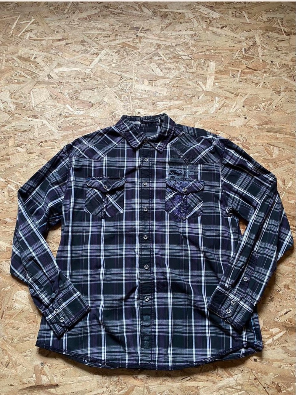 Denim&Co Men's Black and Purple Plaid Button-Down Shirt